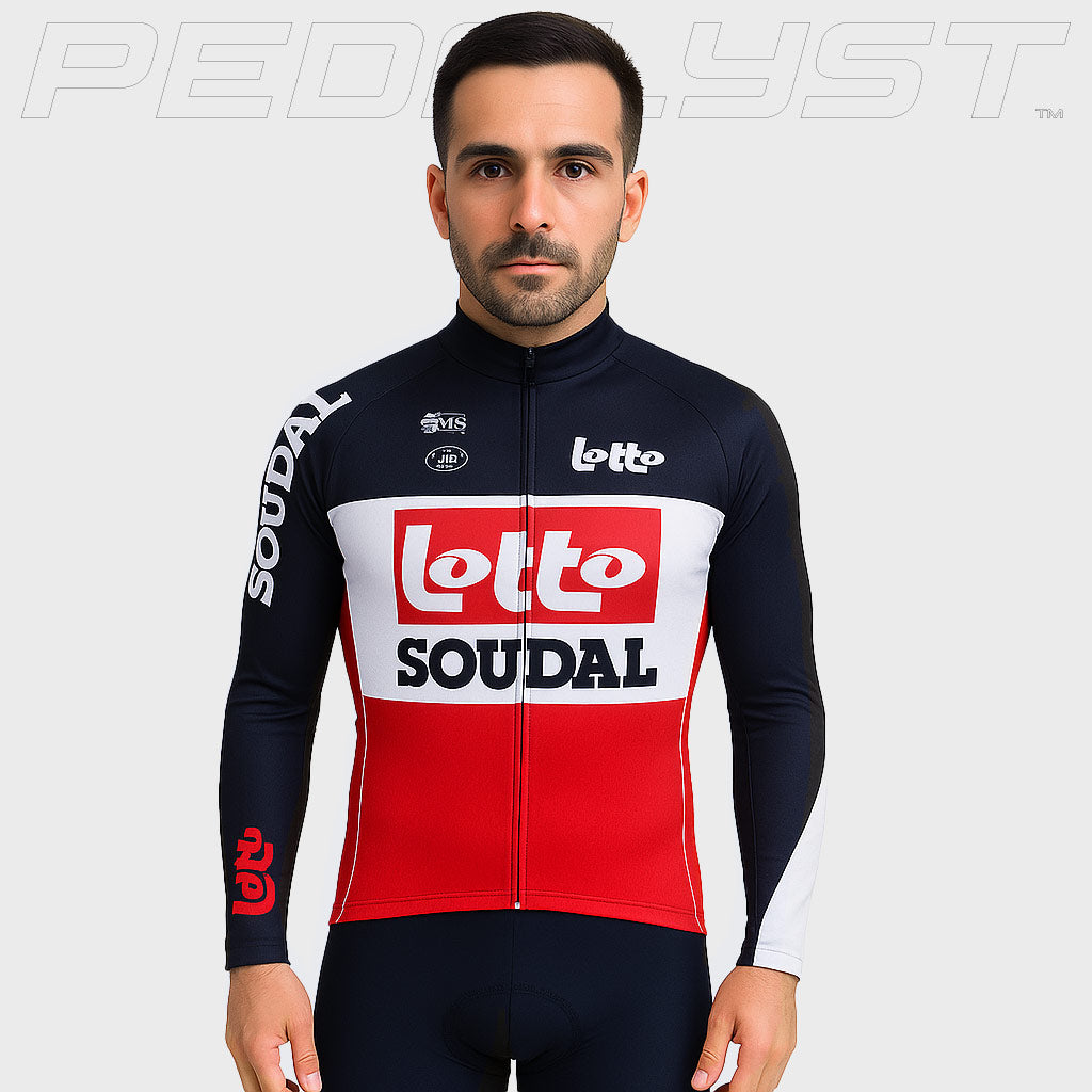 Teams | Pro-Radsportler mit Langärmeln